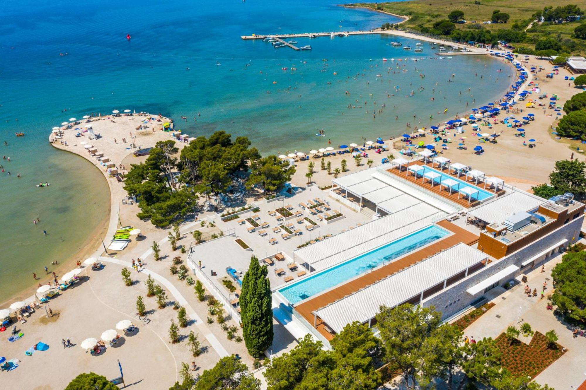 Zaton Holiday Resort Glamping Tents Nin Dış mekan fotoğraf